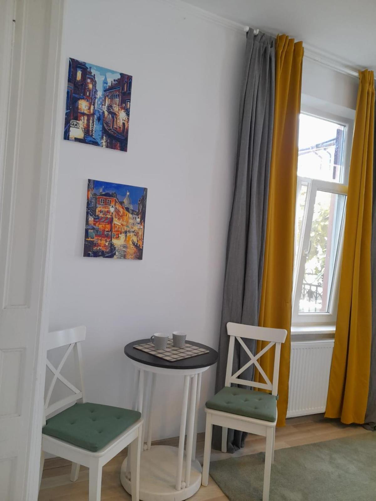 Appartamento Casa Liveni Bucarest